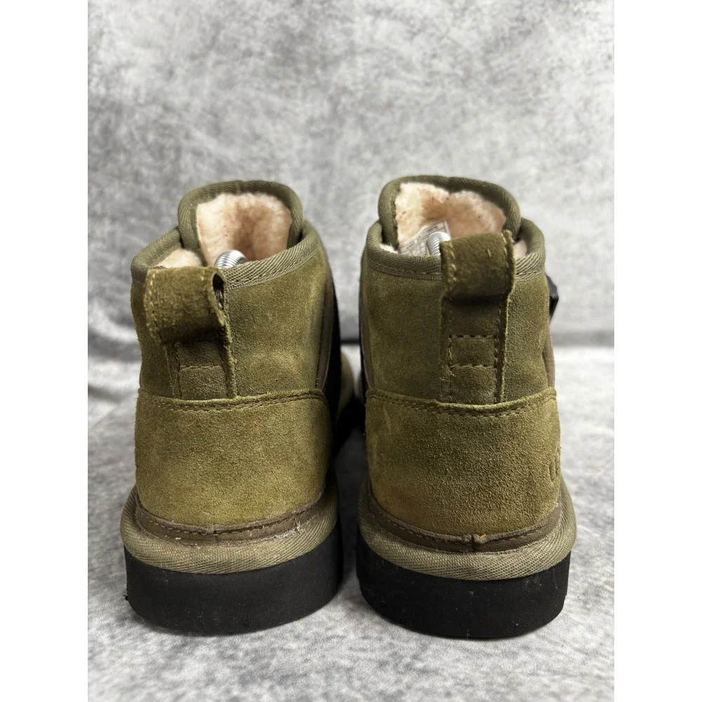UGG Neumel Boot Snapback Low Strap Suede Shearling Lined Slip-On in Green Size 8